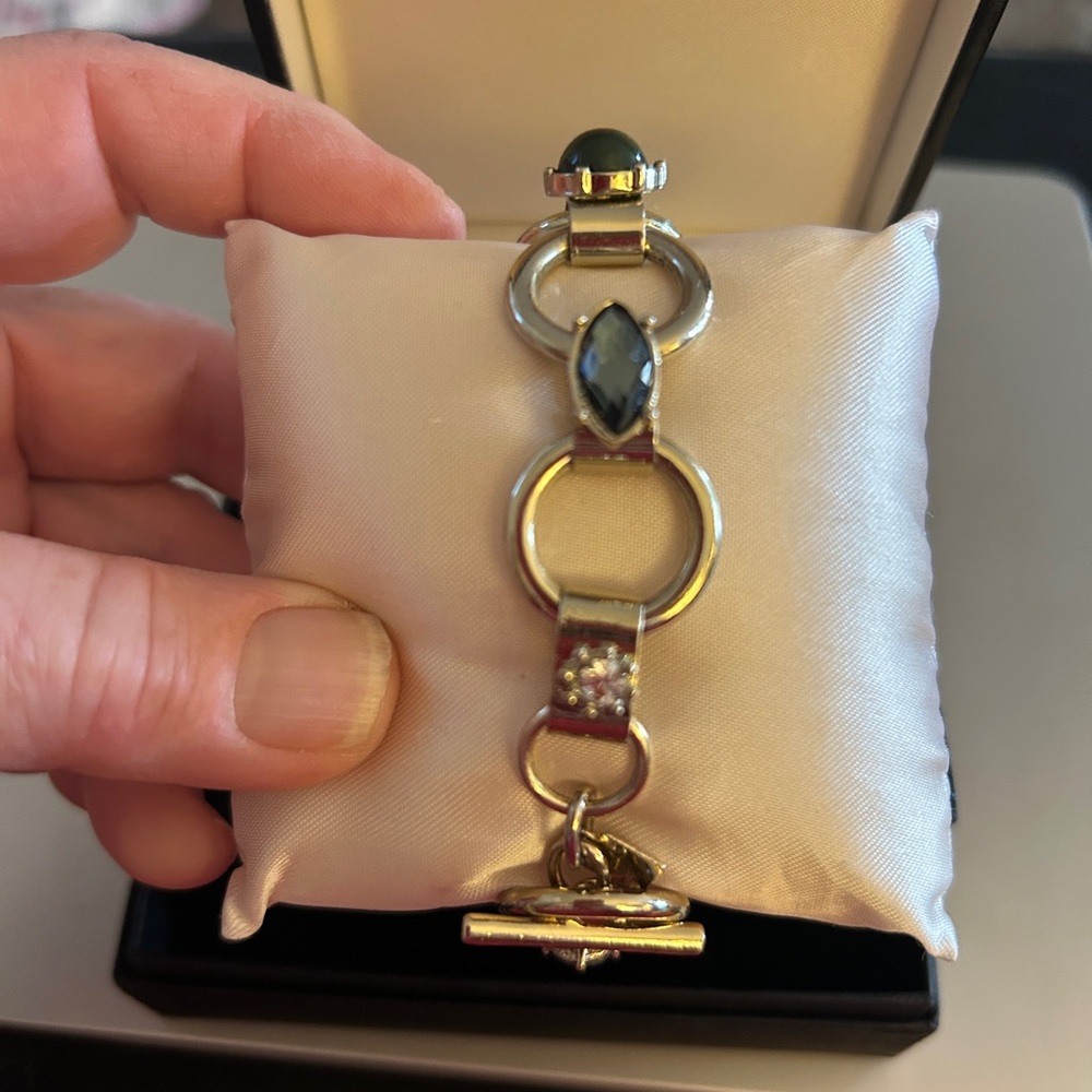 Beautiful vintage multi-stone bracelet, BR signed